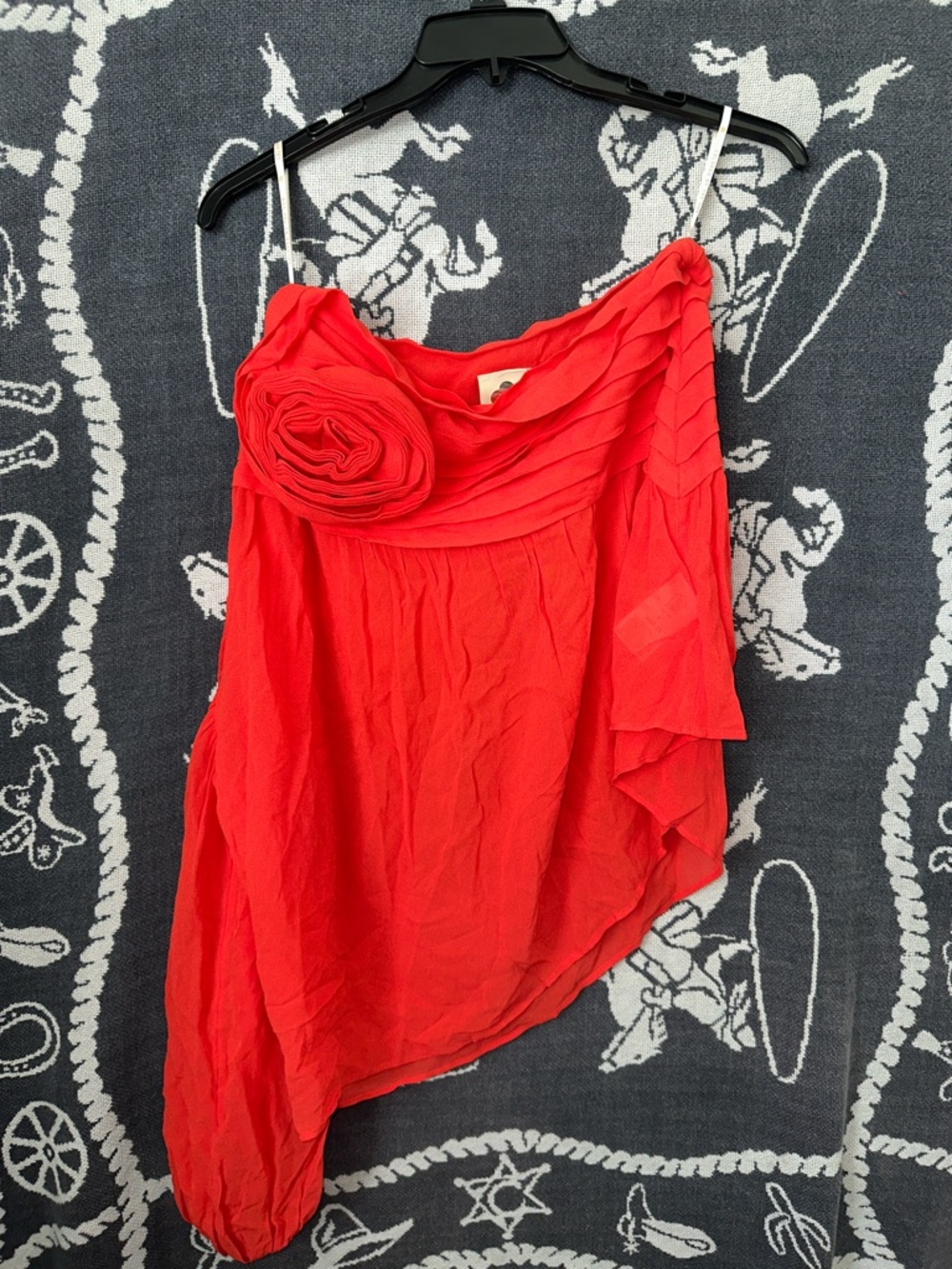 FARM Rio Red One-Shoulder Floral Rosette Top